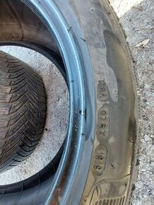 Predam zimne pneu 2x 225/45R17 Michelin - 1