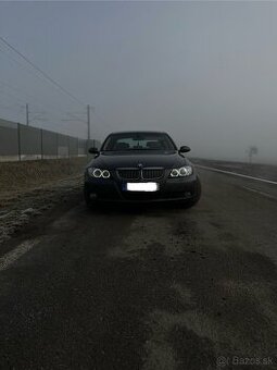 BMW E90 325i - 1