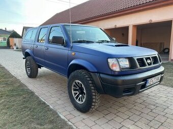 Nissan Navara D22 2.5TD - 1