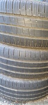 195/55 R20 Goodyear efficient grip performance