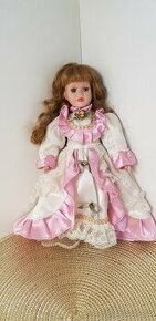 Elegantná porcelánová bábika - 1