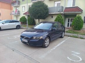 Volvo S40 - 1