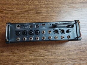 Behringer X Air 12