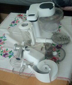 Predam kuchynsky robot bosch mums2tw30