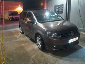 VW TOURAN 2.0Tdi 7 miest - 1