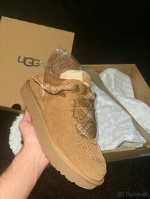 UGG Lowmel Chestnut