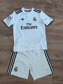 Dres Real Madrid, velkost 152