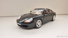 1:18 PORSCHE 911 997