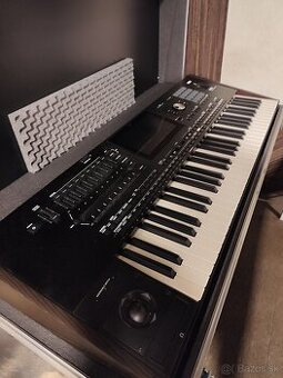 Korg pa 5x 61 kláves