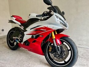 ✅Yamaha R6