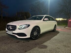 Mercedes Benz E200d Combi