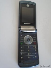 Motorola Razr 2 V 8