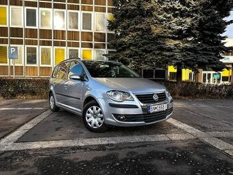 Volkswagen Touran 1.9 TDI Trendline - 1