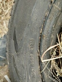 Predam zimne gumy na diskoch 175/65r15