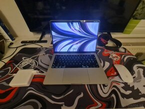 MacBook M1 16 Gb, skoro nové