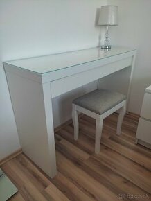 Malm ikea kozmeticky/odkladaci stolík+ stolička jysk malling - 1