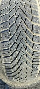 Predám 2 zimné pneumatiky 185/65 R15 88T Continental