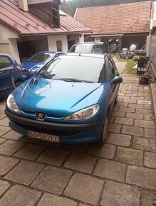 Peugeot 206 1,4 benzin