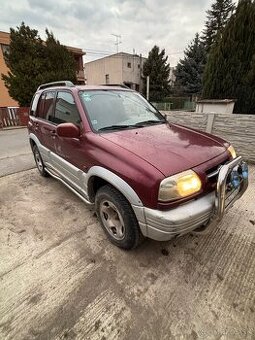 Suzuki Grand Vitara 1999 - V6 benzín/plyn  4x4