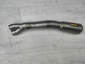 Výfuk akrapovic - 1