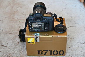 Nikon D7100