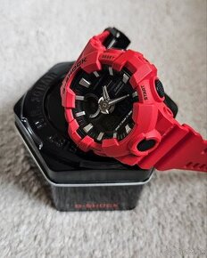 Hodinky Casio G-shock GA-700-4A