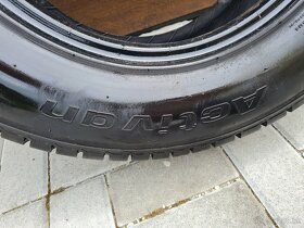 235/65 R16C,  pneu Goodrich