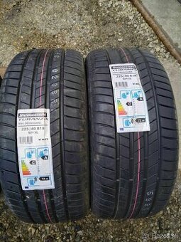 225/40 R 18 letné. - 1