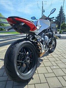 MV Agusta Brutale 800 v tp 35kw - 1