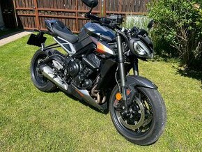 Triumph Street Triple 765 RS