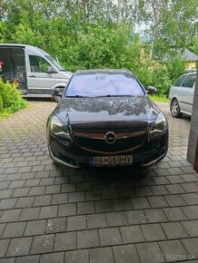 Opel Insignia 2016 2.0 CDTI 4x4 - nová STK