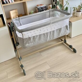 Cestovná postieľka Kinderkraft Neste Grey Wood