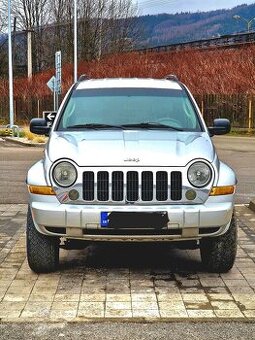 Predám Jeep cherokee liberty