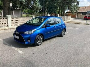 Toyota Yaris 1.3 automat rok 2015