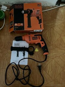 priklepova vrtačka Black decker BEH 200