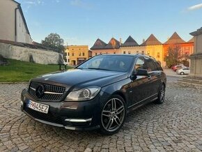 Mercedes C250 AMG - 1