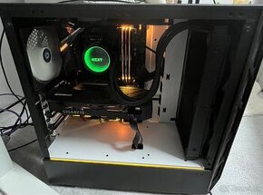 Intel i79700k/Nvidia GeForce RTX 2060 SUPER (Gigabyte)