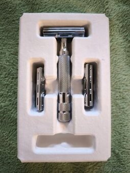 Holiaci strojček Rockwell Razors 6C Classic White Chrome