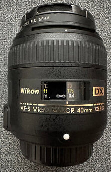 Nikon NIKKOR 40 mm f/2,8 AF-S ED DX MICRO