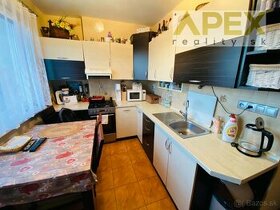 Exkluzívne APEX reality 2i. s loggiou na Hlohovej ul, 54 m2