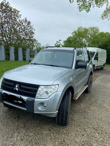 Predám Mitsubushi Pajero 3.2l    147kw