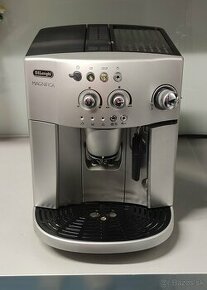 Predam kavovar Delonghi ESAM 4200