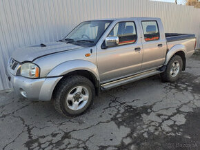 Nissan Navara D22 2.5TD 100kW stříbrná ND