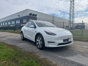 Tesla model Y long range