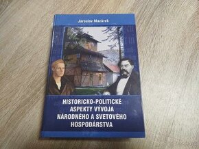 Historicko-politické aspekty vývoja národného a svetového ho