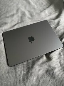 Macbook Air 13 - 1