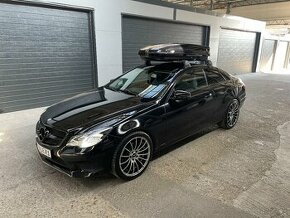 Mercedes E coupe kupe E200 E 200 - 1