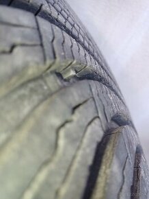 R17 225/45 Michelin Alpin 5 - 1