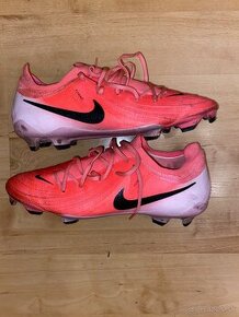 Nike phantom FG