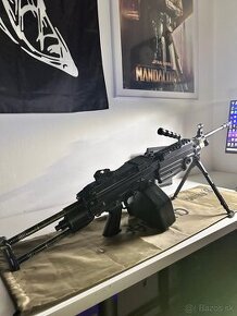 M249 MKII LIGHT MACHINE GUN  [A&K]